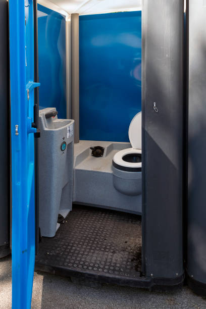 Best Portable restroom trailer rental  in Nicholasville, KY